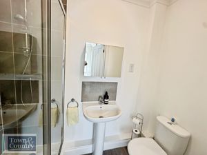 KEATS CRESCENT- click for photo gallery